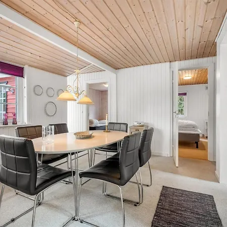 Aiske - 700m From The Sea By Interhome