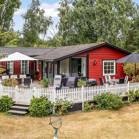 Feriehus Aiske - 700m From The Sea By Interhome *